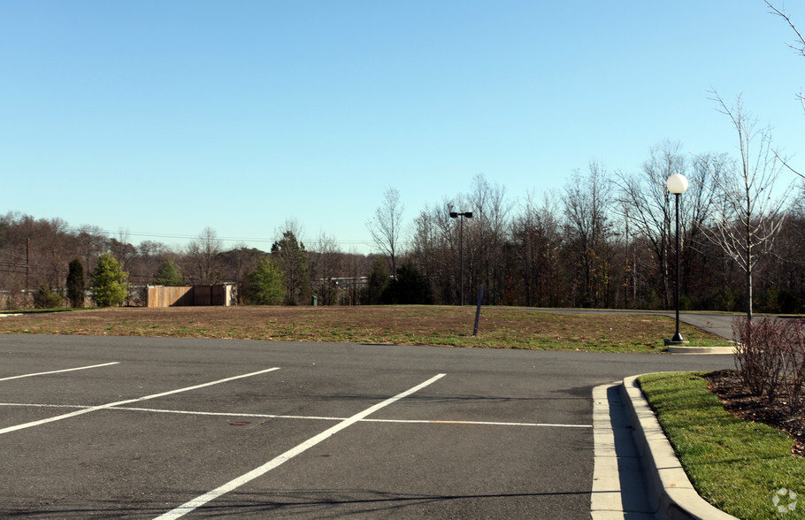 Primary Photo Of Greenbelt Rd, Lanham Land For Lease