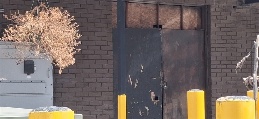More Photos Of 50 Meadowbrook Rd, Brockton Auto Repair For Sale