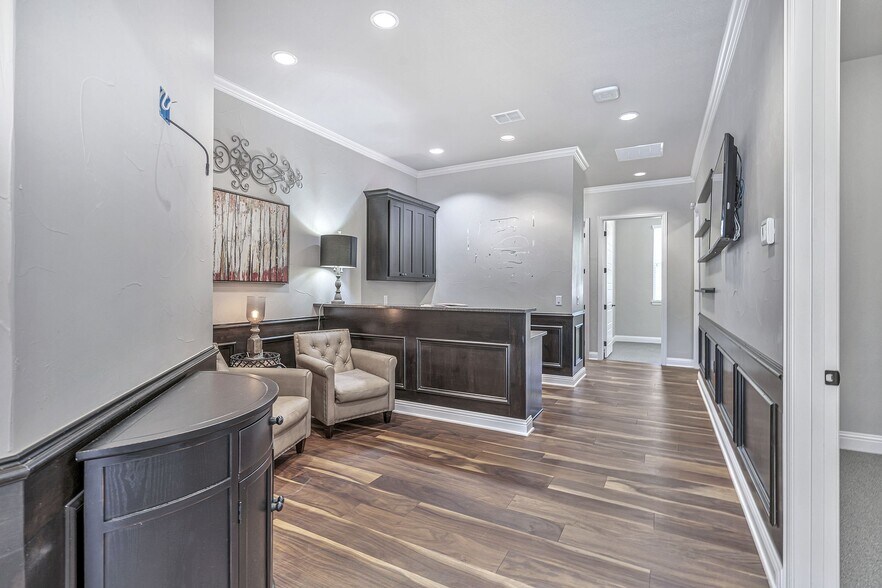 More Photos Of 8500 Precinct Line Rd, Colleyville Medical For Sale