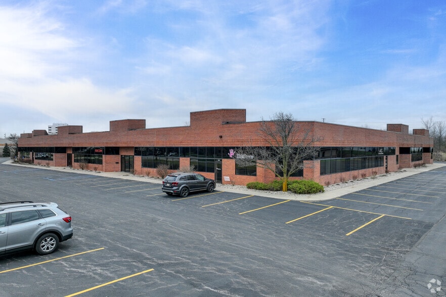 Primary Photo Of 251-397 W 84th Dr, Merrillville Flex For Lease