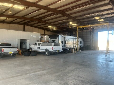 More Photos Of 1351 Motel Dr, Milan Service For Sale