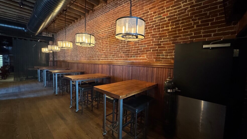 More Photos Of 217 Broadway, Bethlehem Restaurant For Lease