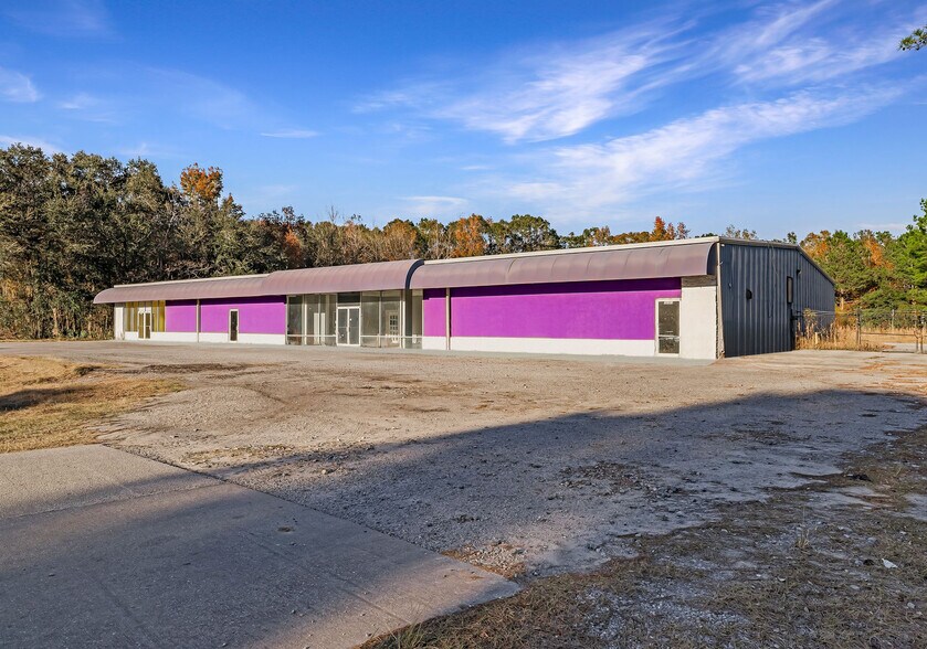 Primary Photo Of 2636 E Oglethorpe Hwy, Hinesville Distribution For Sale
