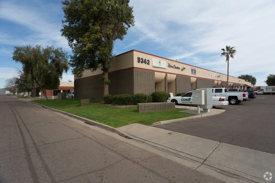 More Photos Of 5420 W Camelback Rd, Glendale Unknown For Lease