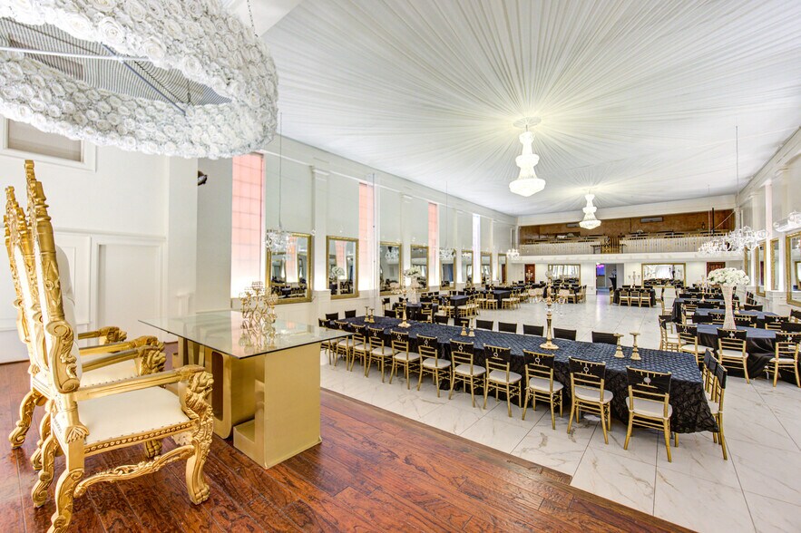 More Photos Of 3600 Michaux St, Houston Lodge Meeting Hall For Sale
