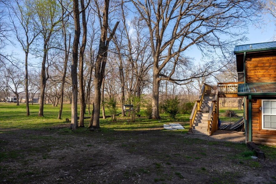 More Photos Of 9596 N 447 Rd, Spavinaw Trailer Camper Park For Sale