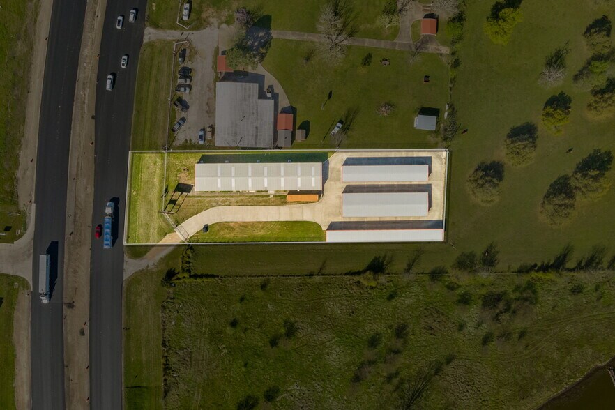More Photos Of 8775 Highway 290 E, Chappell Hill Self Storage For Sale