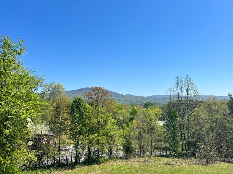 More Photos Of 1487 Smyrna Church Rd, Chatsworth Apartments For Sale