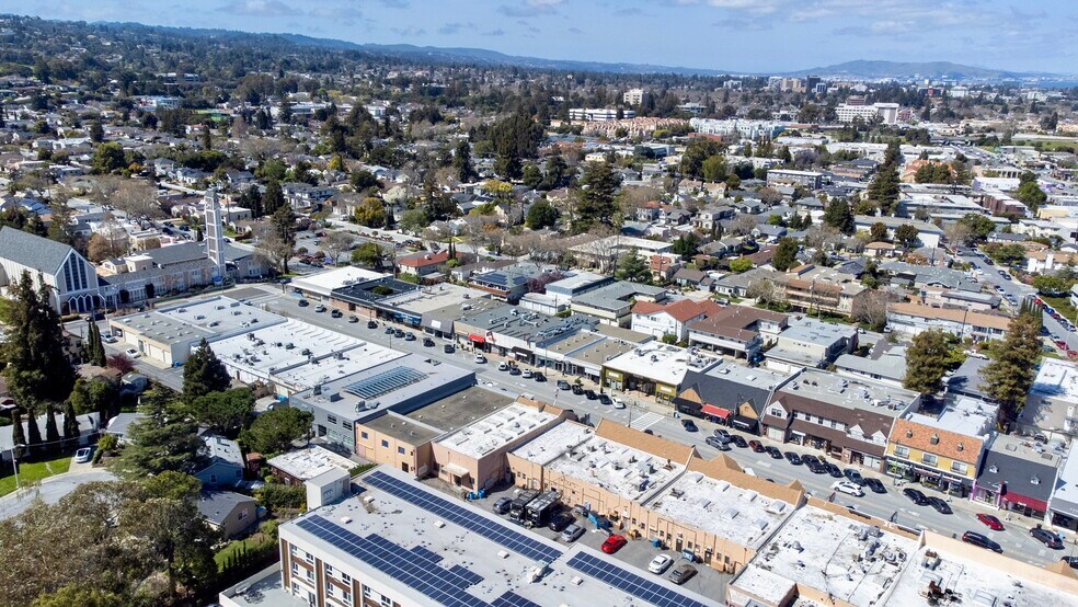 More Photos Of 150-158 W 25th Ave, San Mateo Storefront For Sale