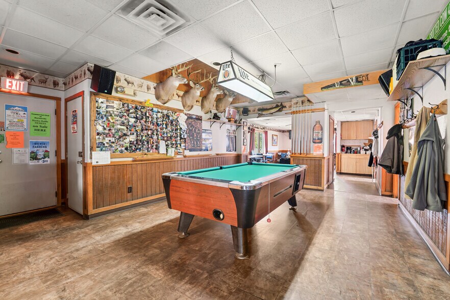 More Photos Of E9102 State Road 96 Hwy, Fremont Restaurant For Sale