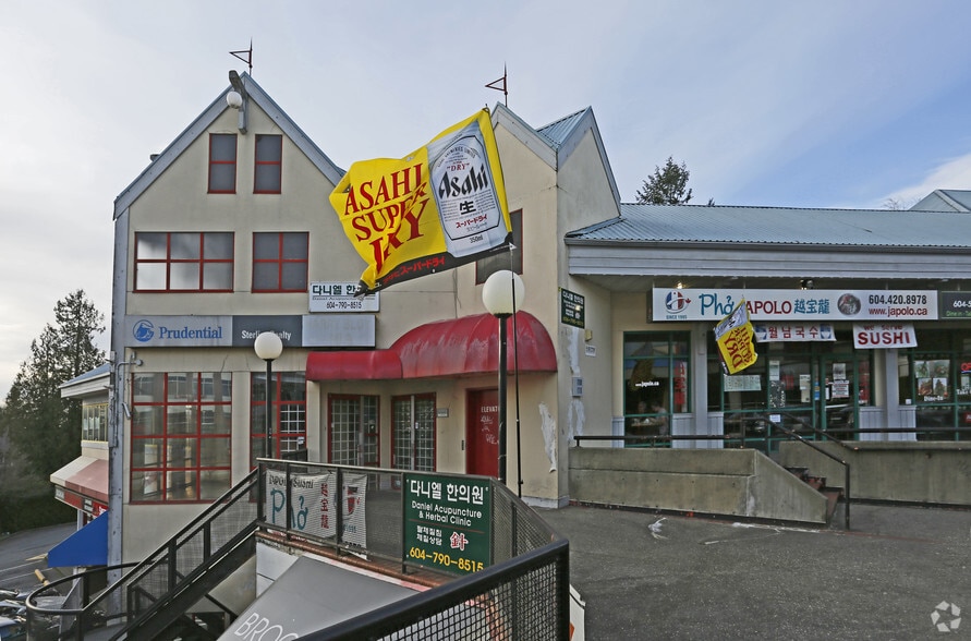 More Photos Of 3355 North Rd, Burnaby Storefront For Lease