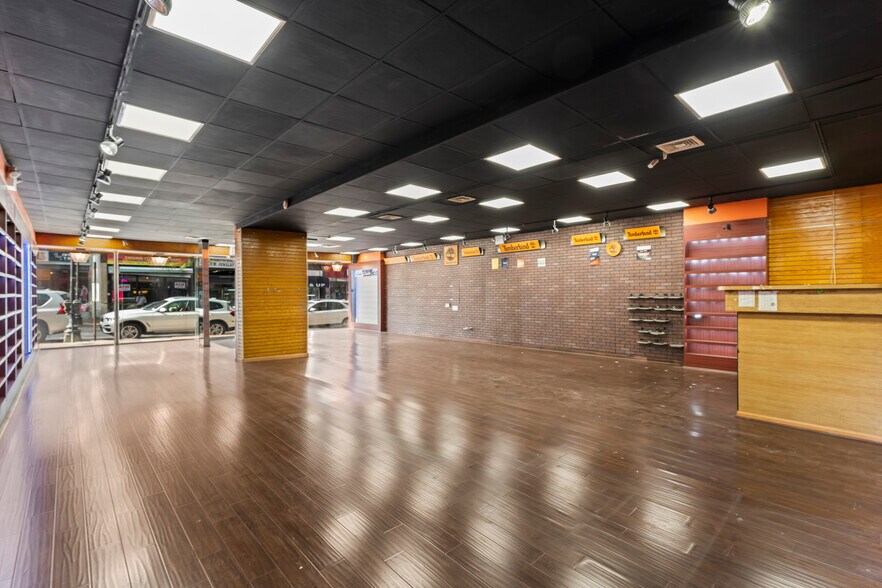 More Photos Of 65 S 4th Ave, Mount Vernon Storefront For Sale