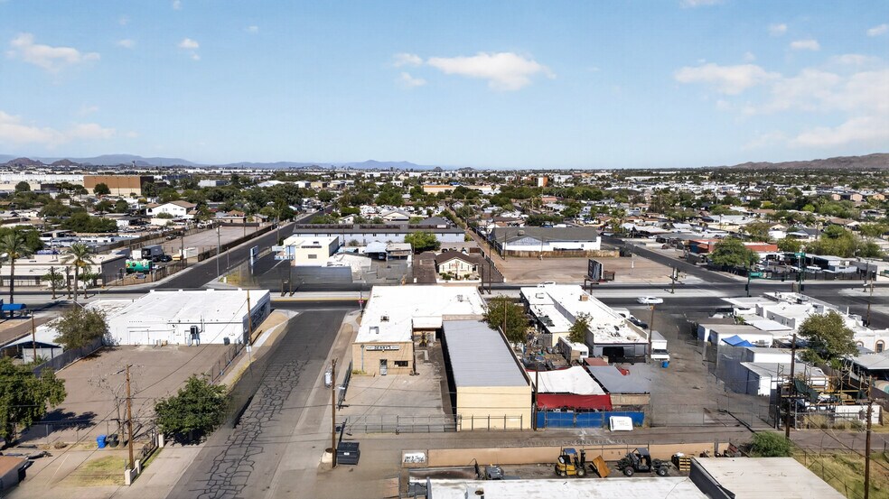 More Photos Of 3902 S Central Ave, Phoenix Service For Sale