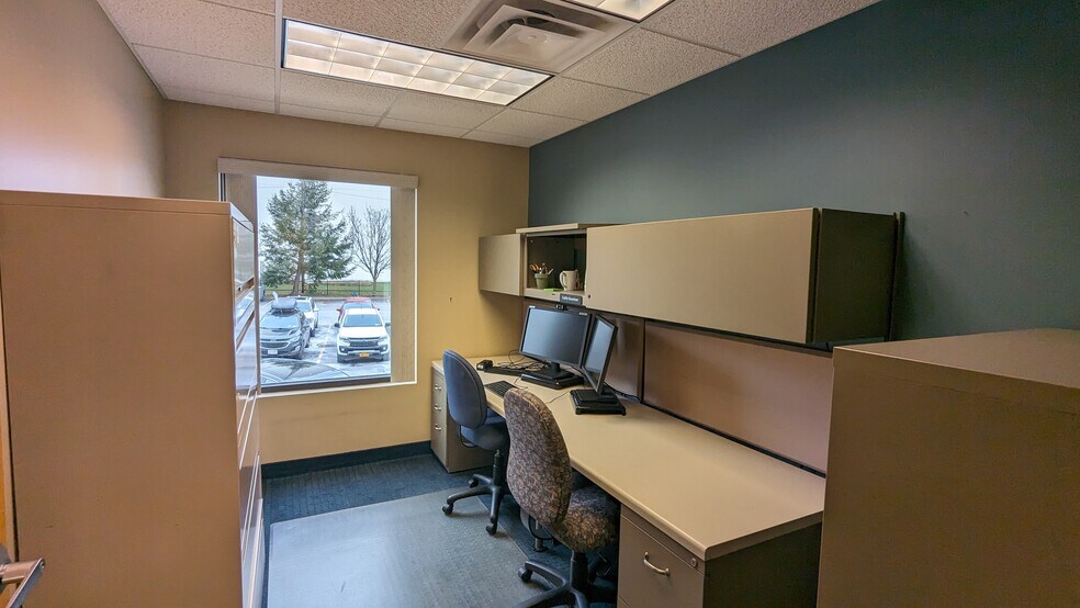 More Photos Of 275 Lake Ave, Rochester Office For Sale