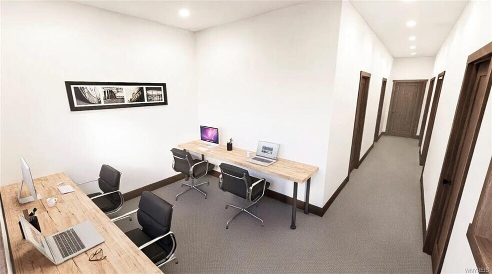 More Photos Of 300 Ohio St, Medina Office For Lease