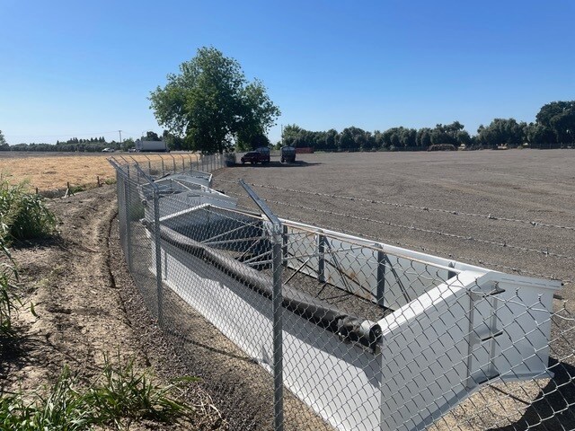 More Photos Of R2E Freeway Drive, Woodland Land For Lease