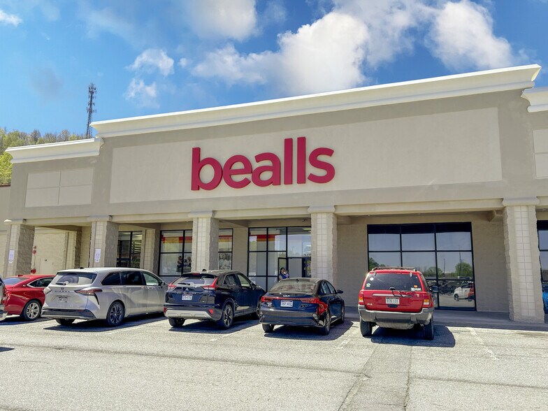 More Photos Of 201 Greasey Ridge Rd, Princeton Unknown For Lease