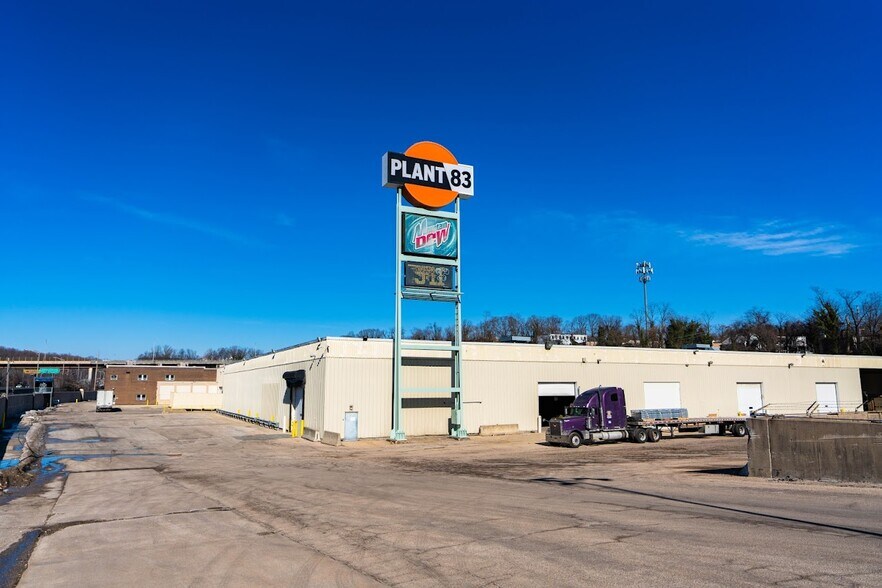 More Photos Of 1650 Union Ave, Baltimore Manufacturing For Lease