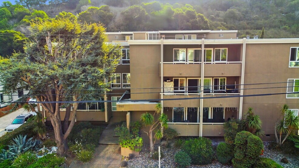More Photos Of 2421 Carlmont Dr, Belmont Apartments For Sale