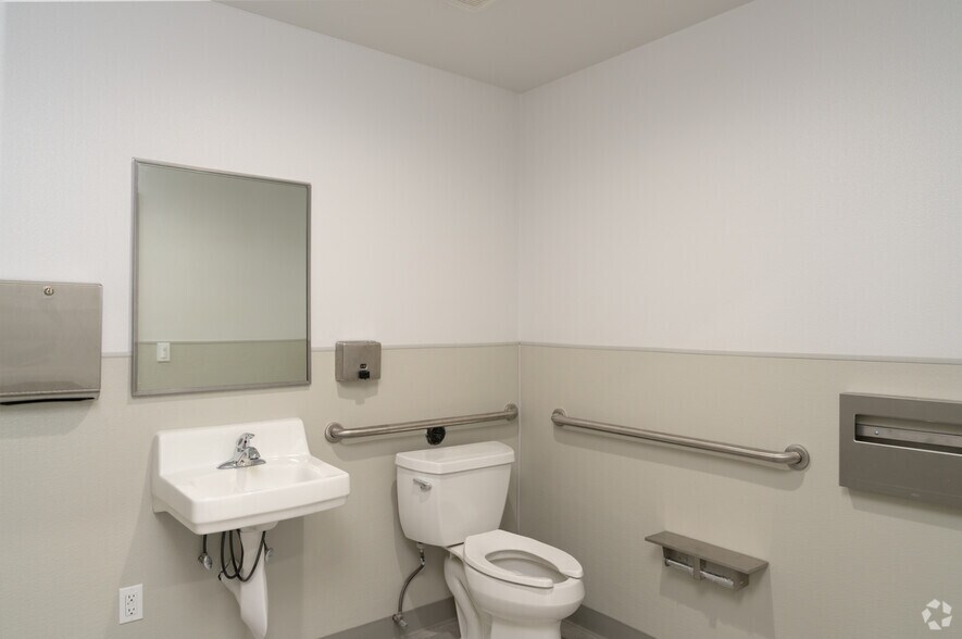 Photo of 1st Floor Ste 44258