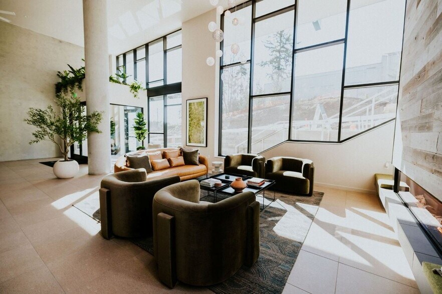 More Photos Of 132 NE 145th St, Shoreline Apartments For Lease