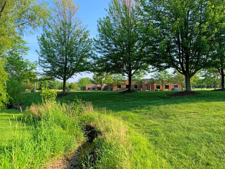 More Photos Of 3767 Ranchero Dr, Ann Arbor Office For Lease