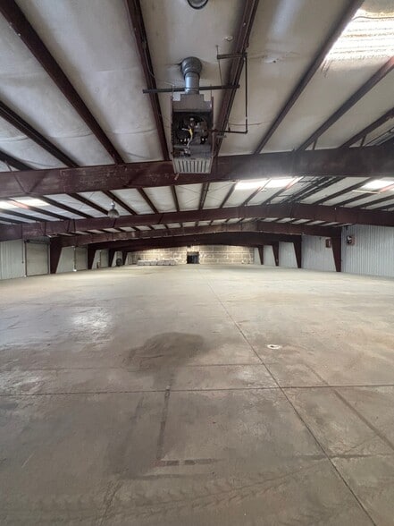 More Photos Of 110 Commercial Rd, Spartanburg Distribution For Lease