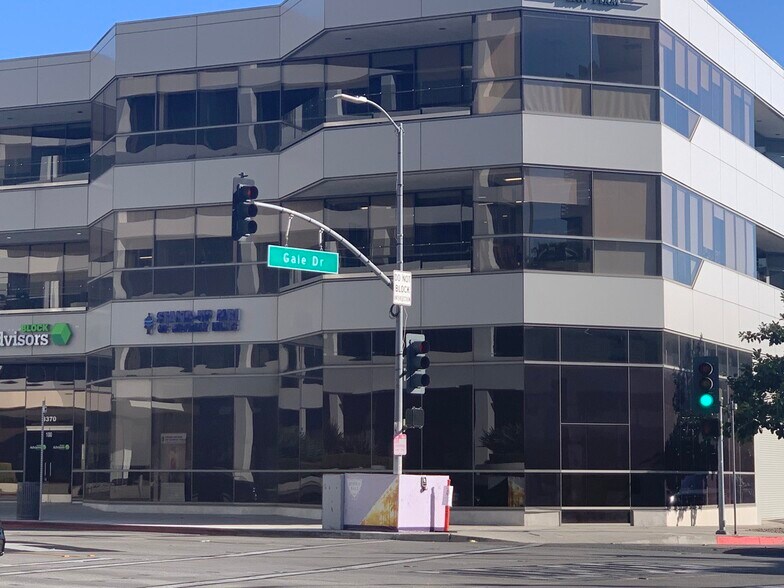 More Photos Of 8370 Wilshire Blvd, Beverly Hills Office For Lease