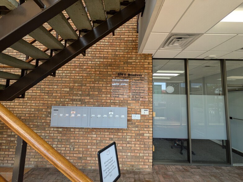 More Photos Of 320 E Broadway, Hopewell Office For Lease
