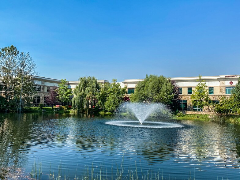 More Photos Of 323 E Riverside Dr, Eagle Medical For Lease