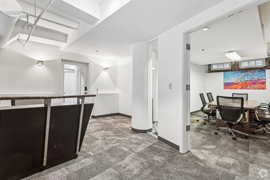 More Photos Of 1708 Peachtree St NW, Atlanta Medical For Sale