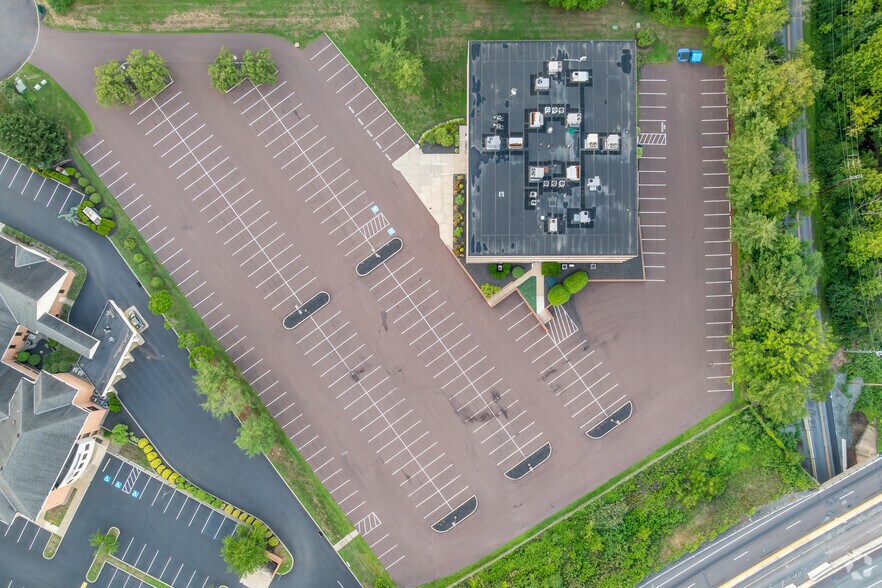 More Photos Of 1610 Medical Dr, Pottstown Unknown For Lease