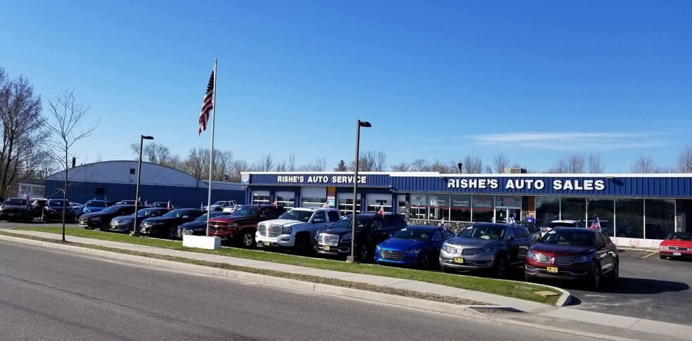 More Photos Of 1111 Patterson St, Ogdensburg Auto Dealership For Sale