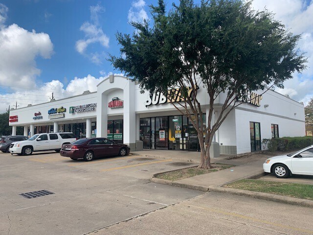 More Photos Of 2838 S Hwy 6, Houston Unknown For Lease