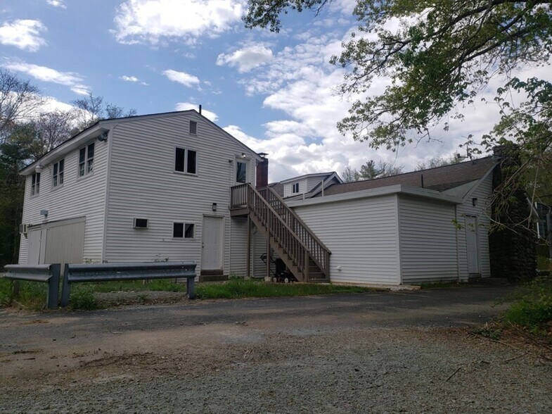 More Photos Of 87 Winthrop St, Rehoboth Storefront Retail Residential For Sale