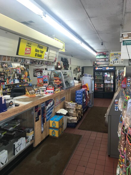 More Photos Of 22021 Ryan Rd, Warren Convenience Store For Sale