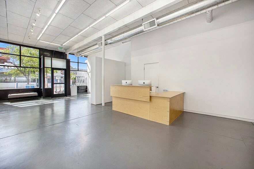 More Photos Of 808 Santa Fe Dr, Denver Storefront Retail Office For Lease