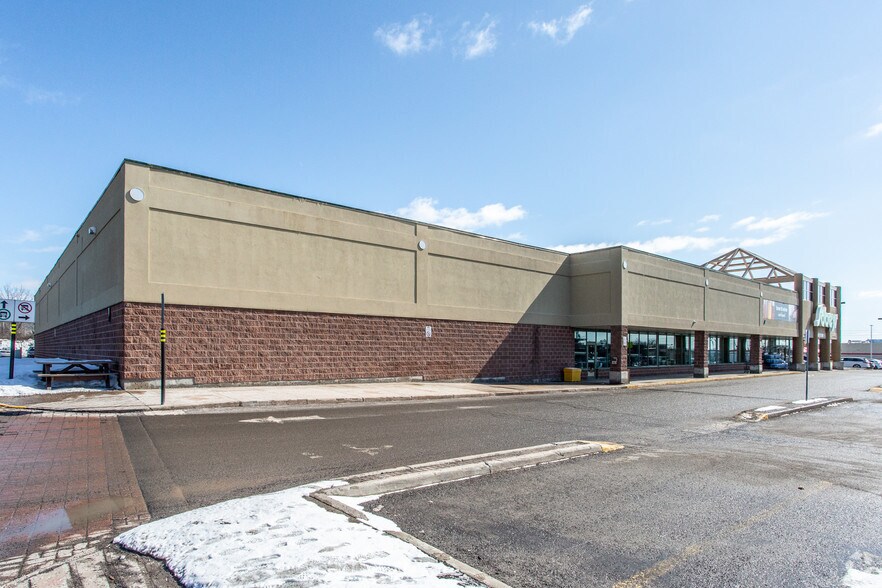 More Photos Of 1581 Greenbank Rd, Ottawa Freestanding For Lease