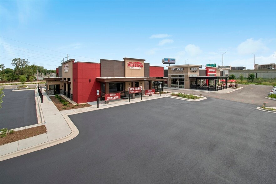 More Photos Of 2805 Mannheim Rd, Des Plaines Restaurant For Sale