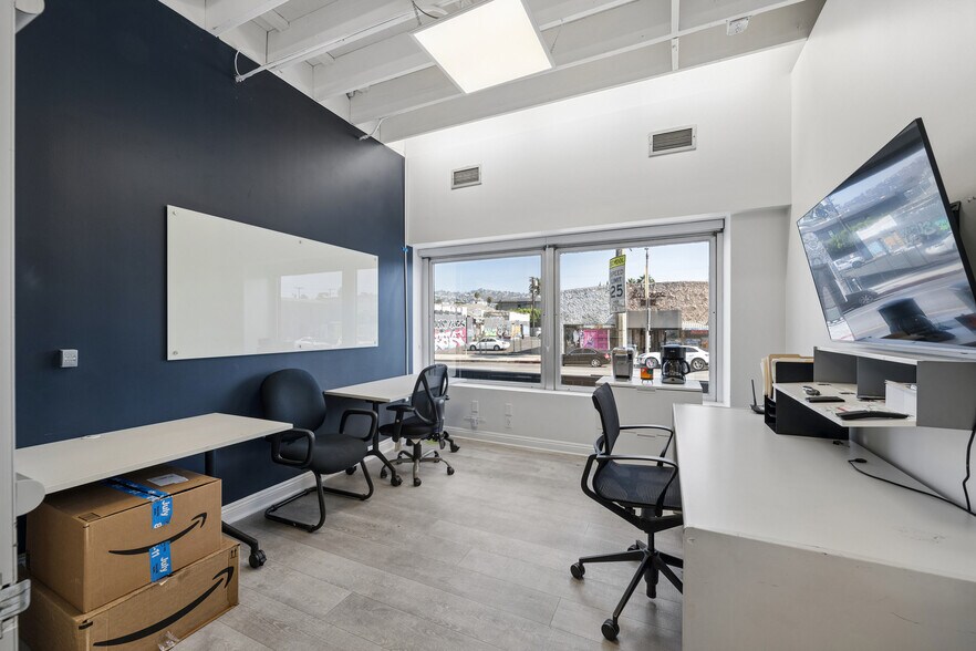 More Photos Of 7966 Beverly Blvd, Los Angeles Loft Creative Space For Lease
