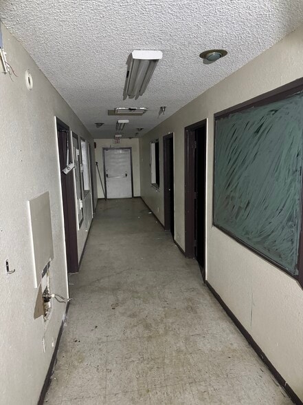 More Photos Of 17537 Montezuma St, Adelanto Lodge Meeting Hall For Sale