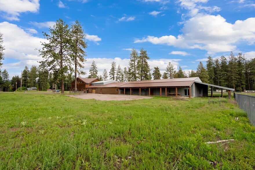 More Photos Of 2400 9th St W, Columbia Falls Freestanding For Sale