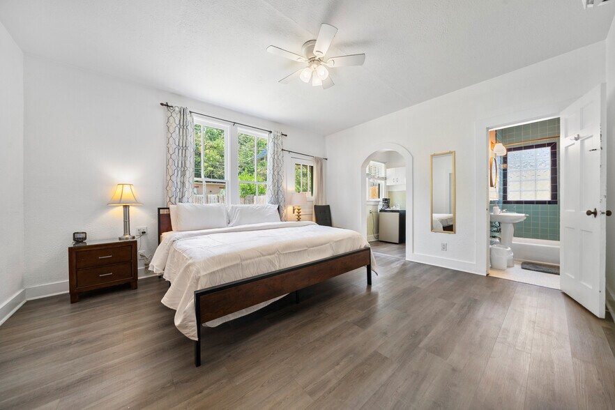 More Photos Of 741 Park Ave, Hot Springs Hotel For Sale