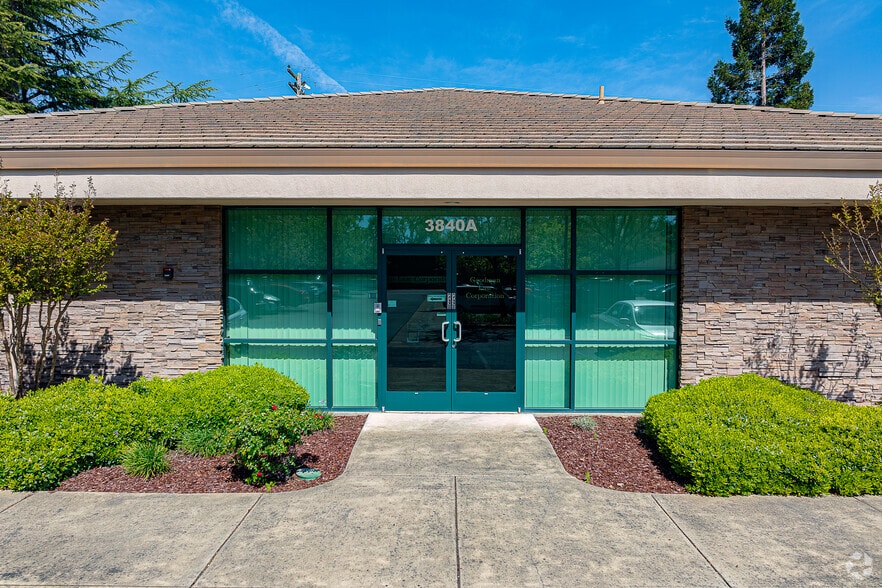 More Photos Of 3840 Watt Ave, Sacramento Medical For Sale