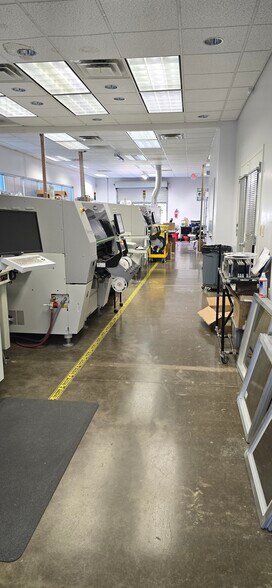 More Photos Of 4 Sierra Way St, Georgetown Light Distribution For Sale