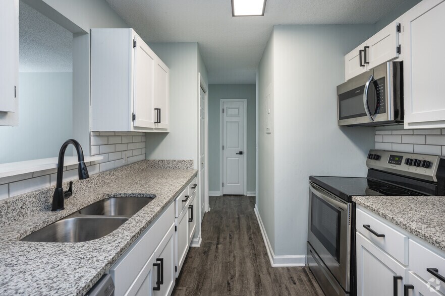 More Photos Of 122 Wendy Hill Way, Piedmont Apartments For Sale