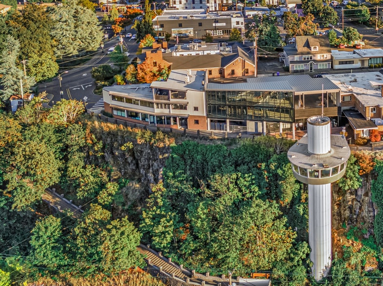 Primary Photo Of 617 High St, Oregon City Office For Lease