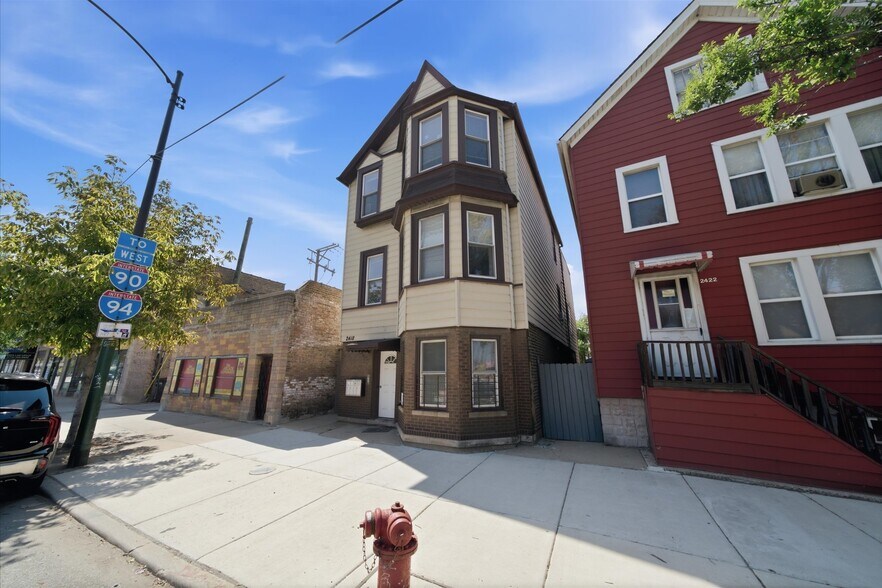 More Photos Of 2418 N Western Ave, Chicago Apartments For Sale