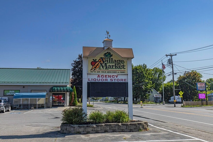 More Photos Of 95 Main St, Fairfield Supermarket For Sale