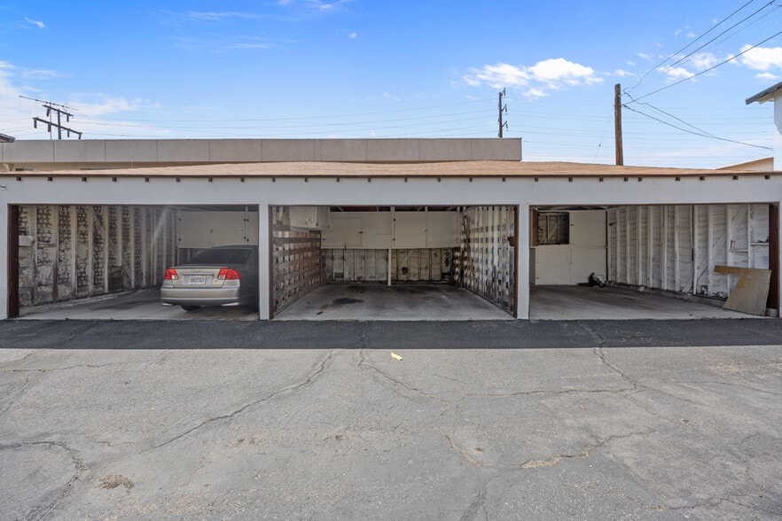 More Photos Of 1629 E Maple Ave, El Segundo Apartments For Sale